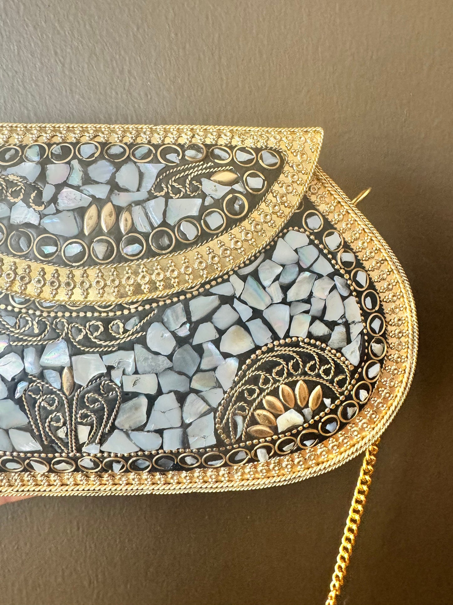 Chic Iridescent Mother-of-Pearl Mosaic Clutch with Elegant Gold Chain - Perfect Evening Accessory, Glamorous Mosaic Handcrafted Clutch