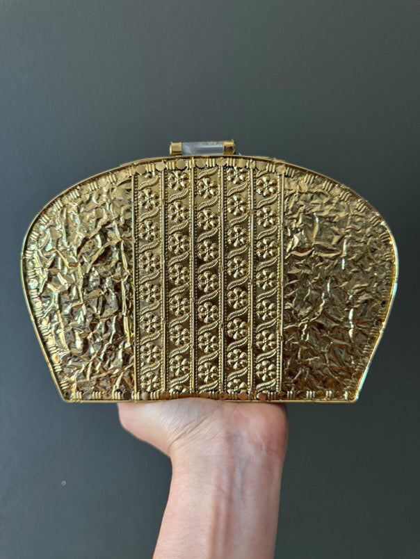 Handmade Mother-of-Pearl & Gemstone Evening Clutch – Vintage-Inspired Gold Frame Purse with Chain Strap