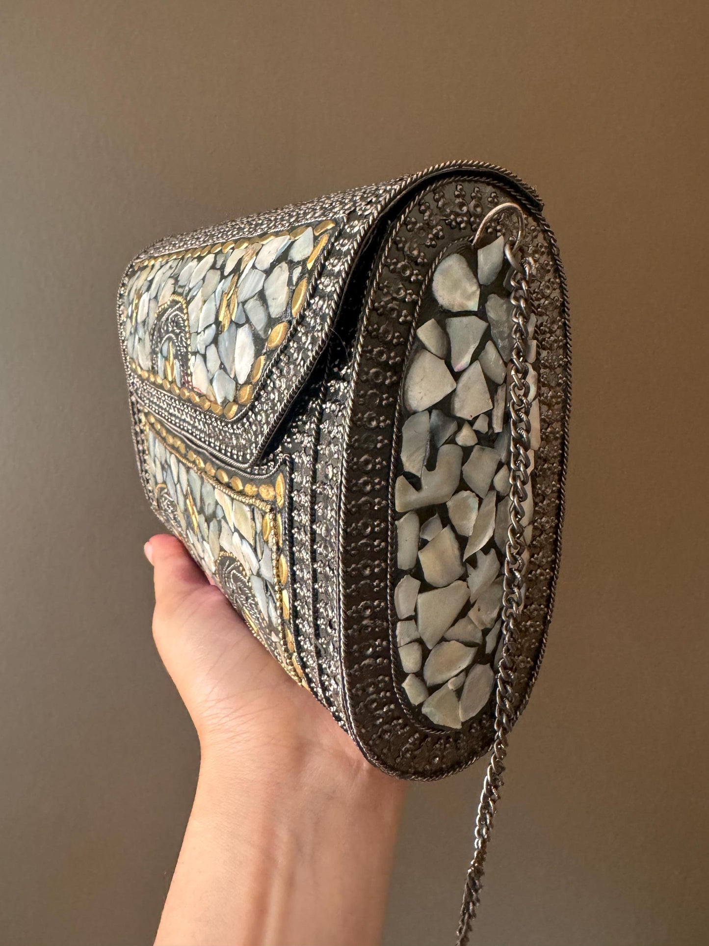 Artisan-Made Mother of Pearl and Metal Clutch - Elegant Bohemian Mosaic Purse with Detachable Chain for Evening and Formal Events