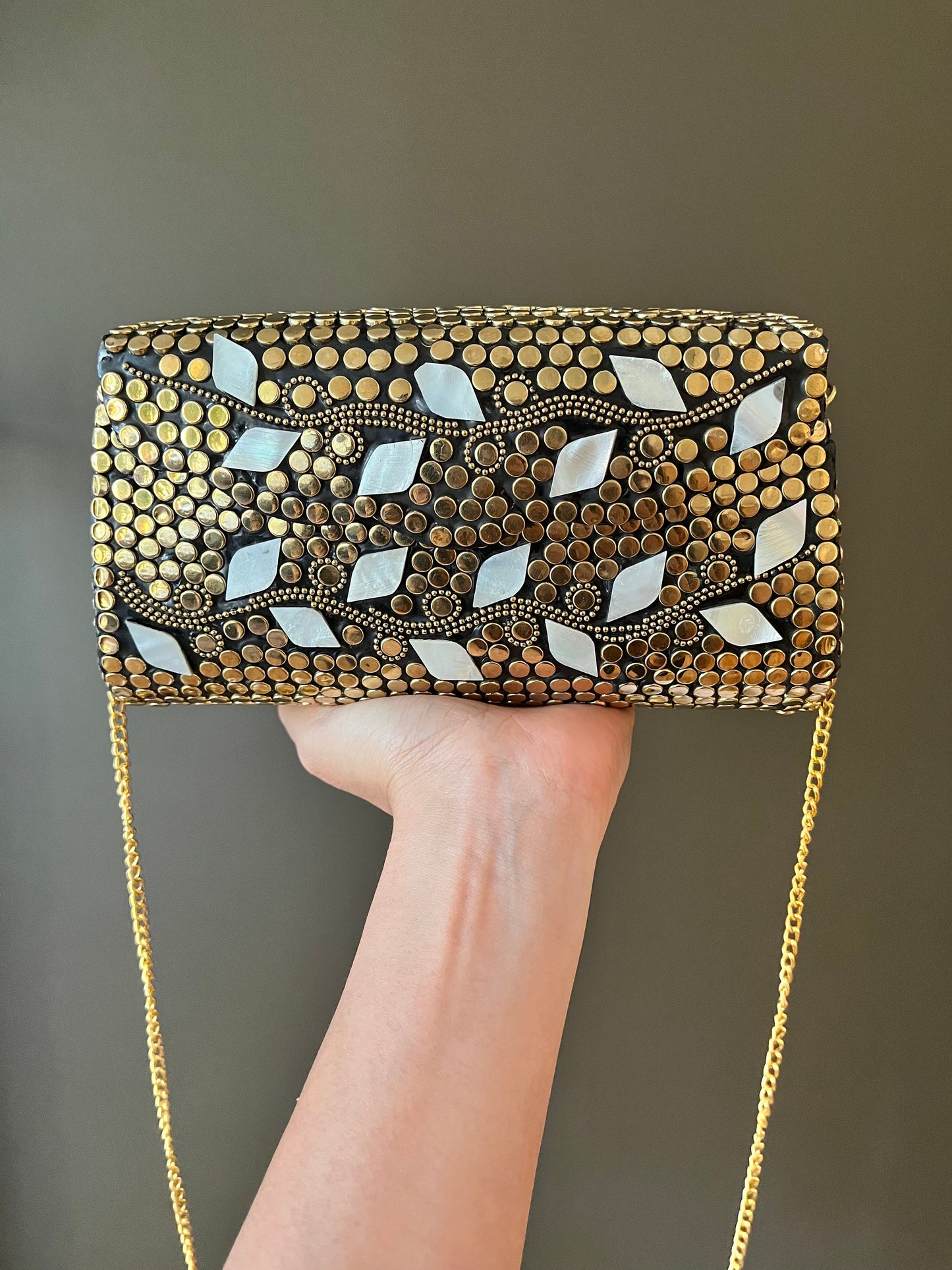 Handmade Mosaic Clutch Purse – Golden Metal Sling Bag, Indian Vintage-Inspired Evening Accessory. Wedding Evening Accessory. Festive Clutch
