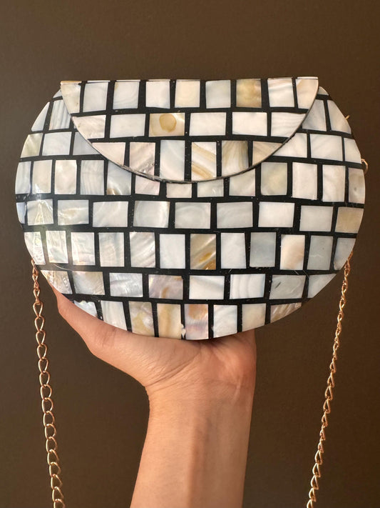 Handmade Mother of Pearl and Black Resin Clutch – Elegant Wedding Evening Bag, Luxury Bridal Purse. Modern Shell Purse with Golden Strap