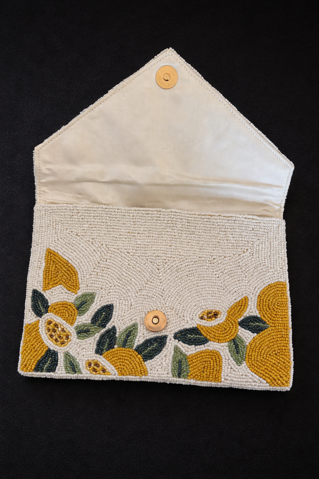 Handmade Lemon Beaded Clutch – Yellow Citrus Crossbody Bag