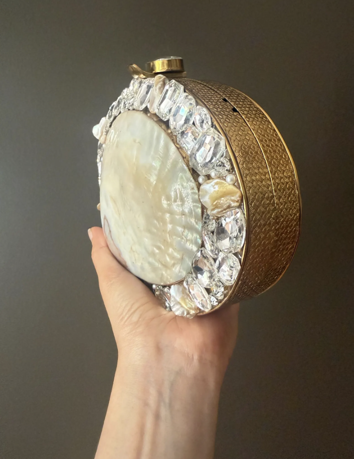 Handmade Mother of Pearl Clutch Purse – Oval Evening Bag with Crystals & Gold Chain – Bridal Shell Bag – Luxury Statement Accessory